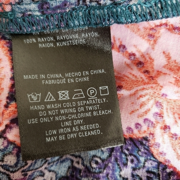 ANTHROPOLOGIE ett:twa Shorts Red Floral Wynnewood Elastic Waist size Small - Picture 12 of 12